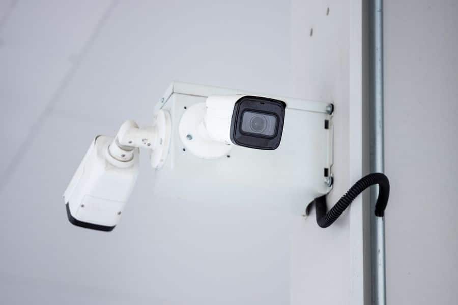 camara vigilancia moderna seguridad 2 Cámara de vigilancia moderna para seguridad