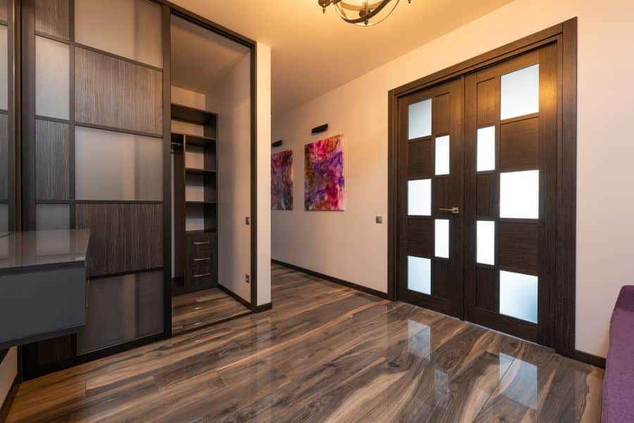 puertas corredizas interior contemporaneo 2 Puertas corredizas en interior contemporáneo