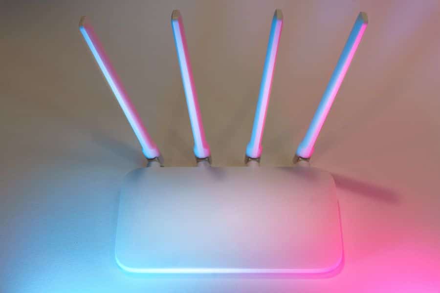 router inalambrico blanco configuracion segura 2 Router inalámbrico blanco para configuración segura