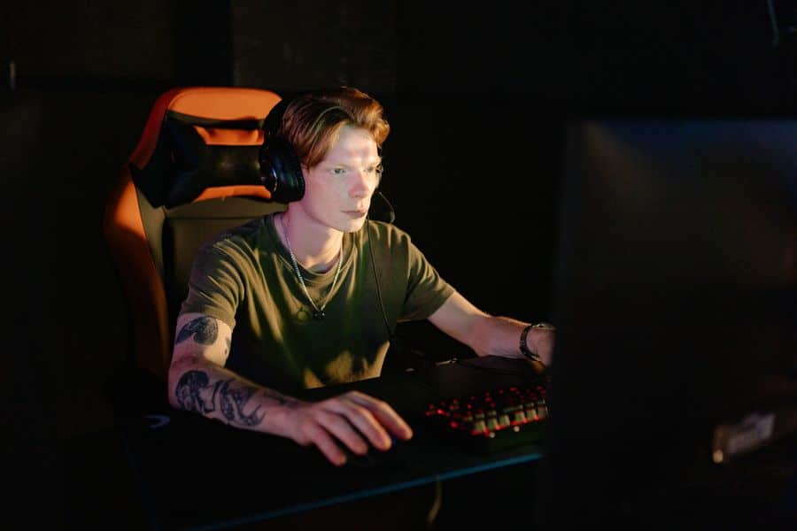 silla gaming auriculares 1 Silla gaming con auriculares